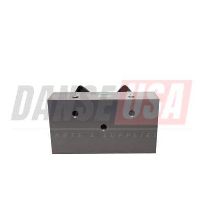 1638098881 HOUSING VALVE FOR ATLAS COPCO DYNAPAC CHICAGO PNEUMATIC EQUIPMENT