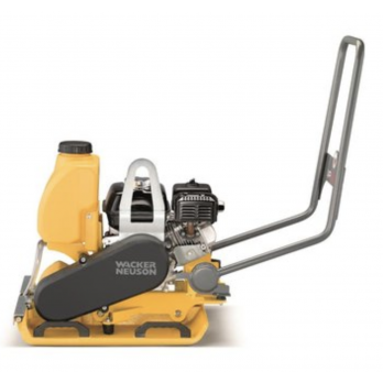 Wacker Neuson VP1550AW Single-Direction Plate Compactor with 15.2" wide plate, 3372 lb force, Honda Engine & Water Tank 5100029054
